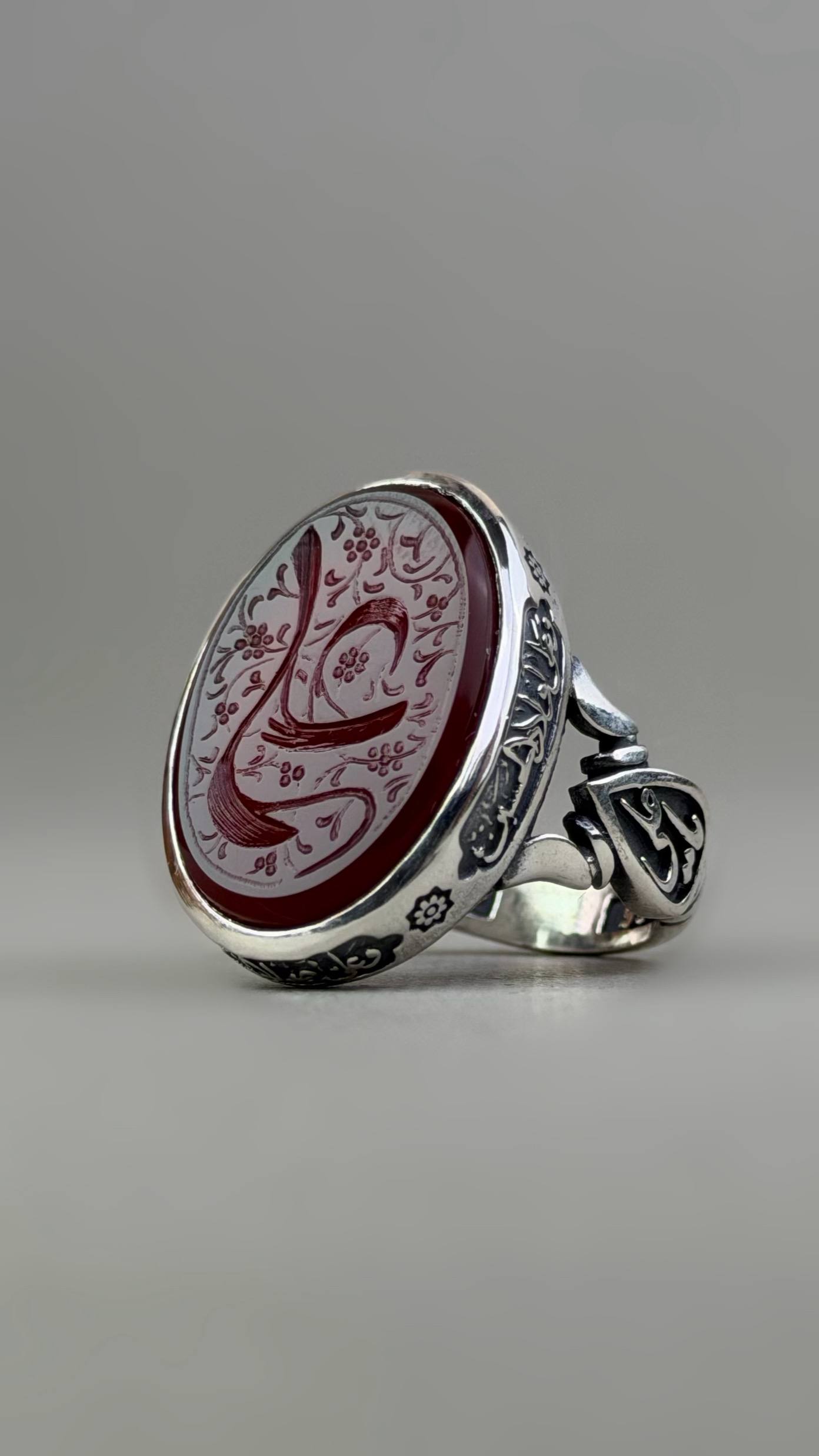انگشتر عقیق سرخ